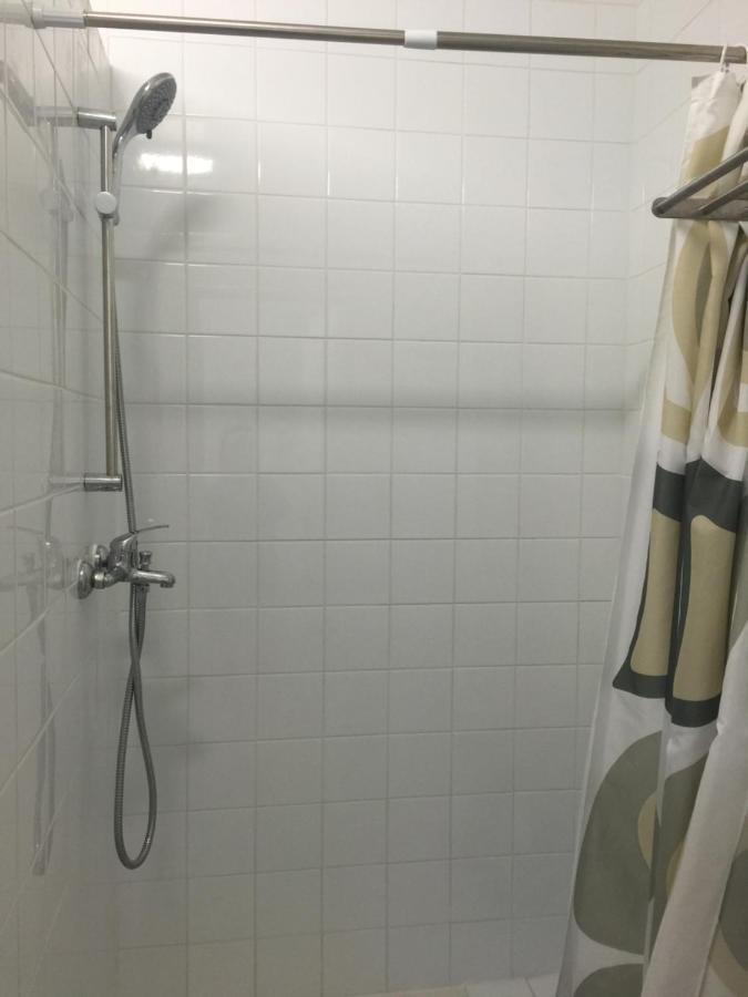 בוביני Lori Hostel מראה חיצוני תמונה